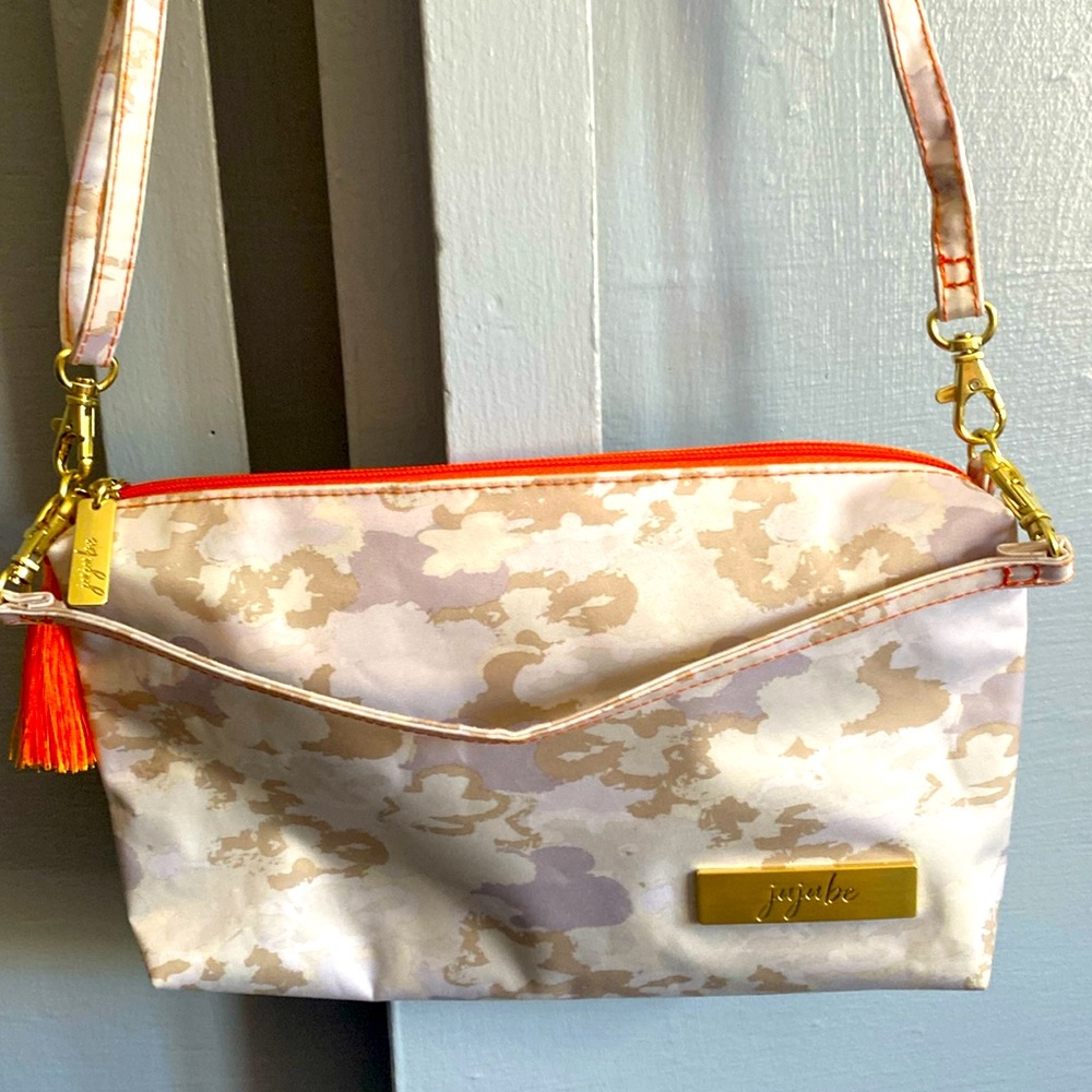 Jujube be quick in like new condition. Only used once.